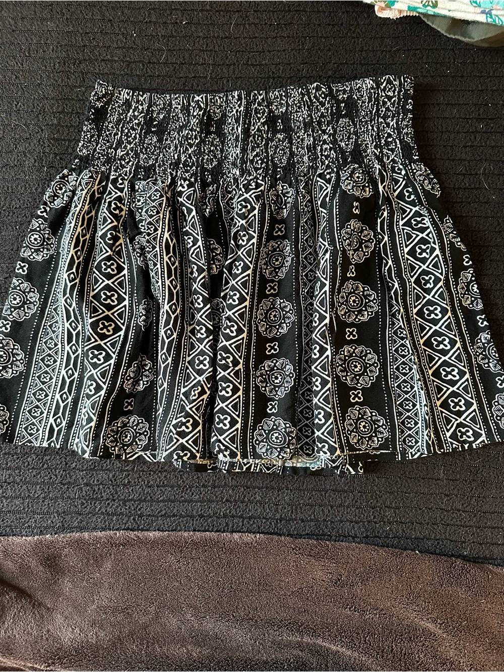 Hollister Black and White Patterned Smocked Mini Skirt
